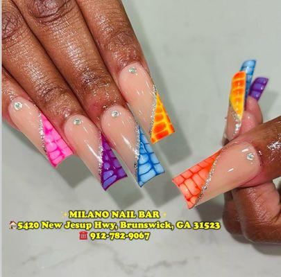 Colorful nail design