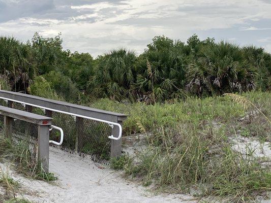 Beachside Entry