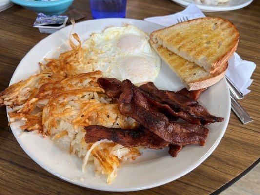 Lakeside breakfast with bacon and sourdough toast