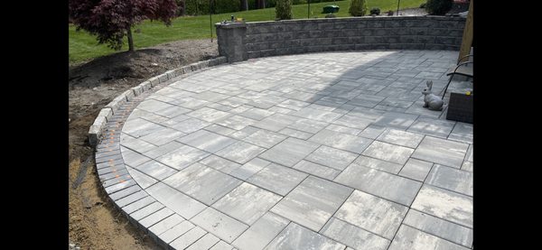 Patios, walls, & walkway installation