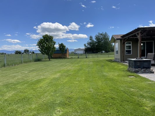 Yard cleanup! There were piles of grass and edging that hadn't been done this year and we cleaned it up to be beautiful again!