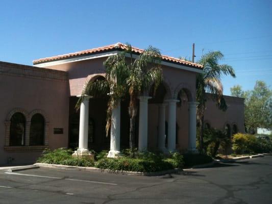 RE/MAX Excalibur - Tucson Office, real estate office conveniently located on Oracle Rd between Ina and Orange Grove.