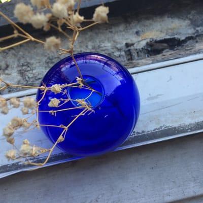 Gorgeous hand-blown glass spherical vases. Many shades of blue available!