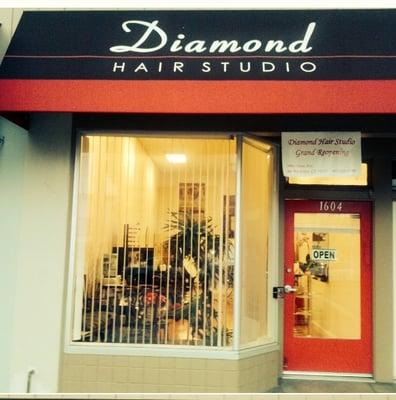 Diamond Hair Studio storefront.