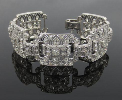 Antique Art Deco diamond & platinum bracelet.