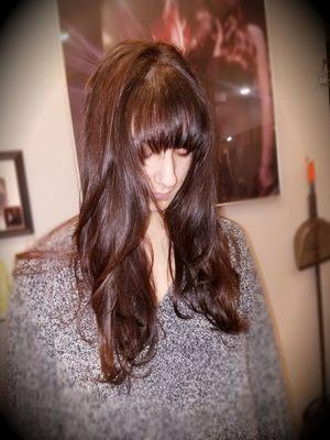 Different view of a beautiful long layered haircut by Narrissa. Be sure to Follow @HairByNarrissa 2/2