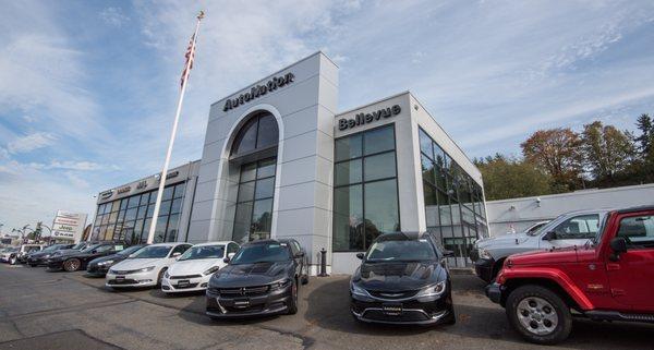 Autonation Chrysler Dodge Jeep Ram Bellevue - Dealership Exterior