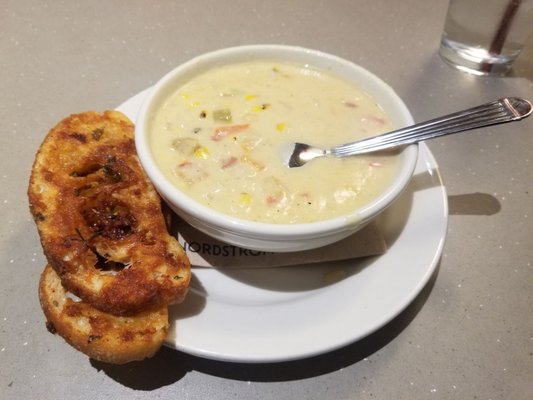 Bacon corn chowder