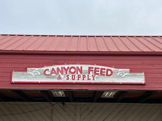 Canyon Feed and supply