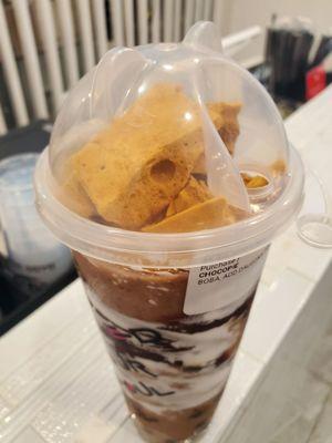 Chocopie boba with Dalgona