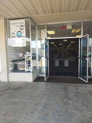 Our new location
3626 Blanding Blvd
Jacksonville FL. 32210