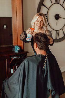 Located in Downtown Santa Barbara, I'm your go-to girl for any look: from the classic gentleman's cut, to the shaggy surfer look.