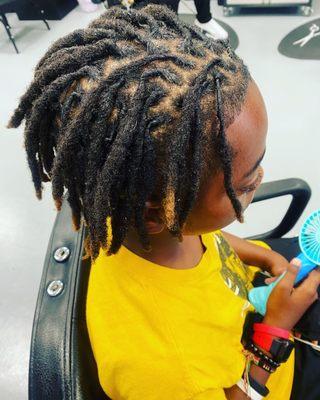 Loc retwist