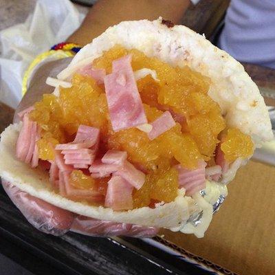 Arepas Hawaiiana