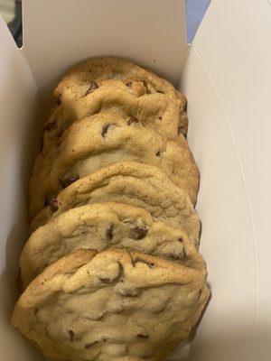 An order of our Chocolate Chip Cookies