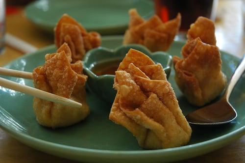 Crab Rangoon(10)