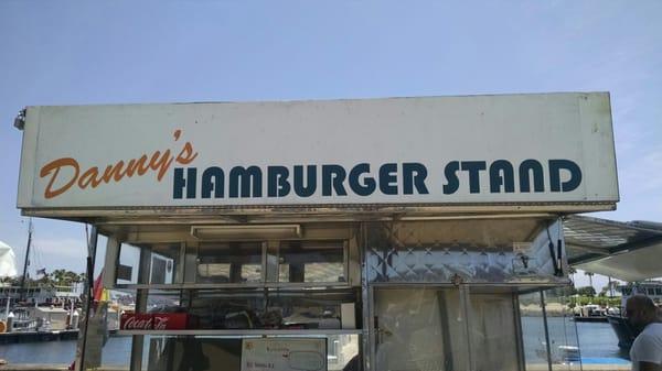 Fresh & tasty burgers made to order, on the edge of the Marina Boardwalk at Rainbow Harbor.