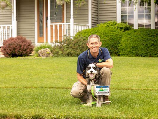 Pet & family friendly lawn care.