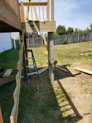 Reconstructing the stairs, they came straight out from the deck and i am running along side of deck.