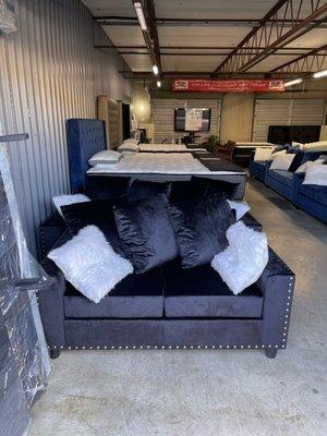 DallasDiscountMattress.com warehouse mattress store