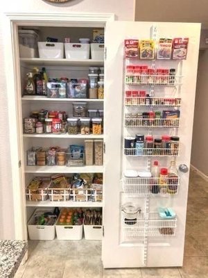 We love the pantry's organizing