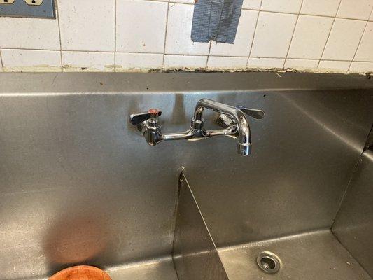 Commercial kitchen faucet install