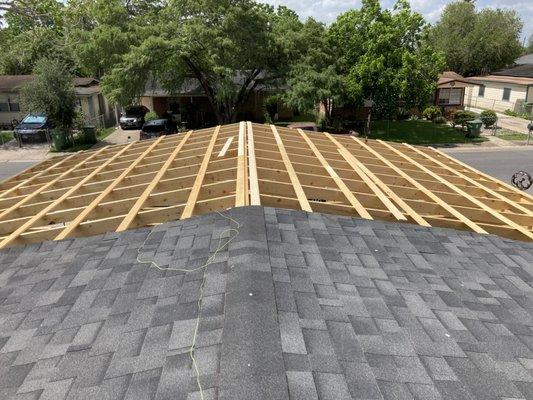 Transition of porch for metal roof