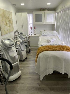 Venus laser room for cellulite