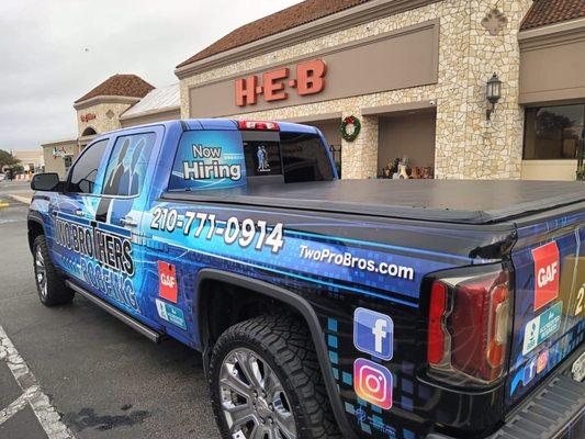 HEB Donut stop for team huddle!