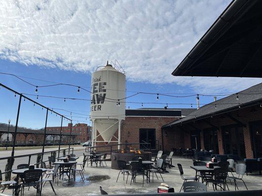 Outside fire pit and seating for Yee-Haw and White Duck Taco.