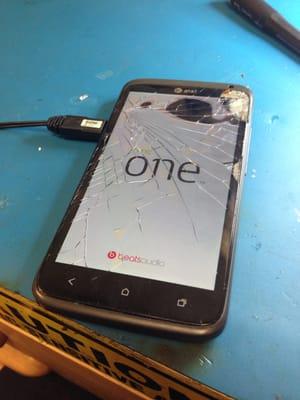 HTC One X Broken LCD and Digitizer