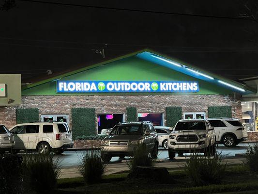 Florida Outdoor Kitchens
 928 Northlake Blvd