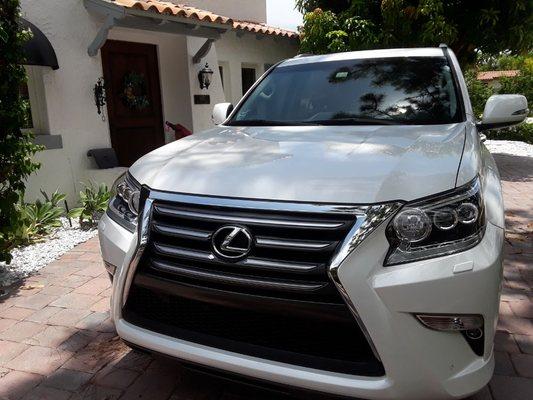 SUV Lexus 
Happy customer got full details