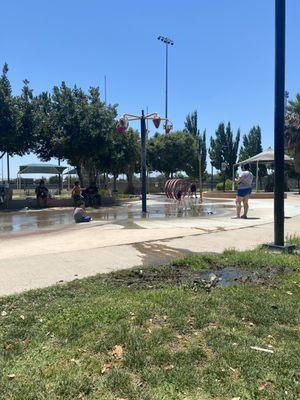 Splash pad