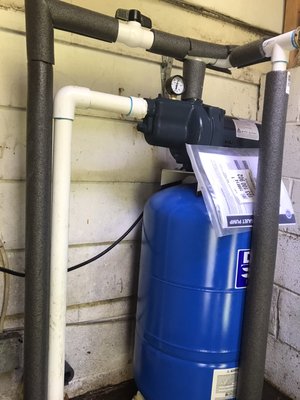 Drinking water pump installation