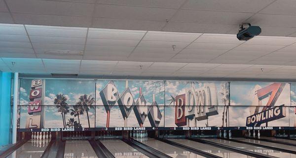 Red Bird Bowling Lanes