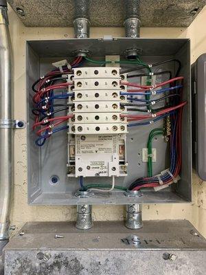 Installation of lighting contactors