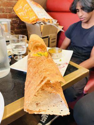 The correct way to devour your dosa!