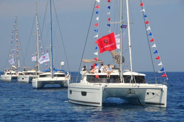 Cruising World Rally parade of boats