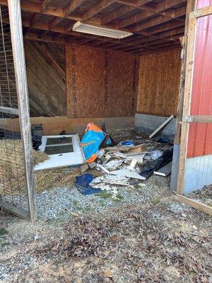 Barn cleanout