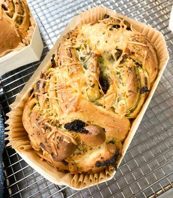 Pesto & Sun-Dried Tomato Babka