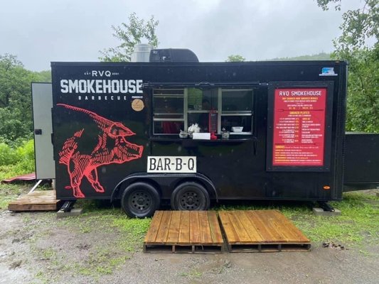 Brandon Ruble's Delicious "Smokehouse" Barbecue Food Truck