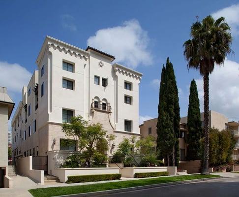 Luxe 11649, luxury townhomes for rent in Brentwood Los Angeles