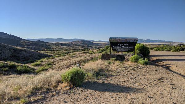 Bloody Basin Rd entrance