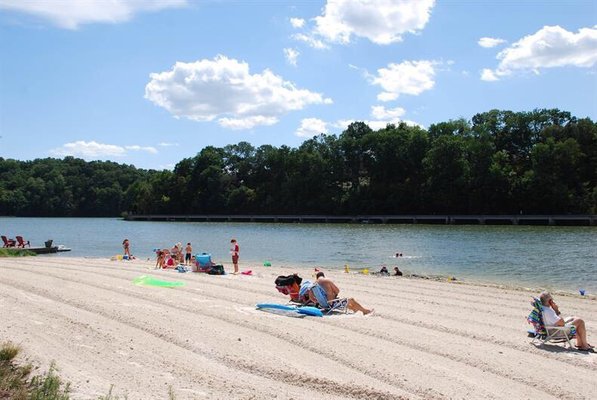 Lake linganore beach coldstream drive