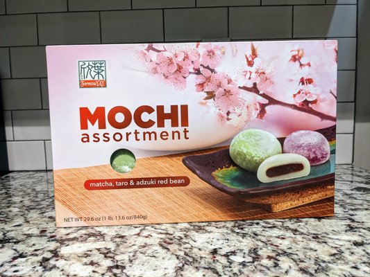 I highly recommend the Mochi Assortment.