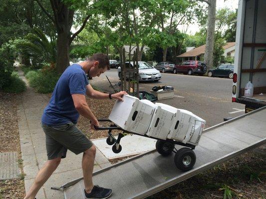 University Student Movers - Charlottesville