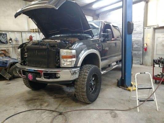 2008 Powerstroke, new alternator, belt, and 4wd repairs