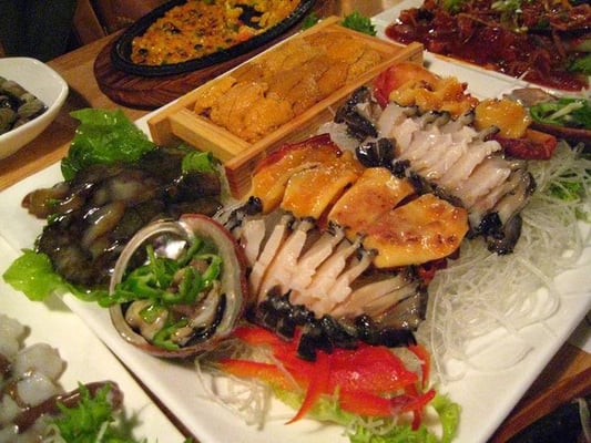 Closer look of Set B sashimi (uni, abalone, sea cucumber and one weird sea organism)