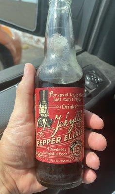 Don't call me a Dr. Pepper clone.  I'm better.  I start sweet, and end peppery!